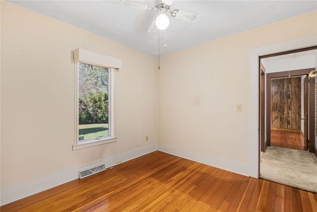 26 Chardon Drive, Portsmouth, RI 02871