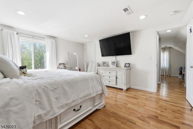 417 Brooklawn Ave, Roselle Boro, NJ 07203