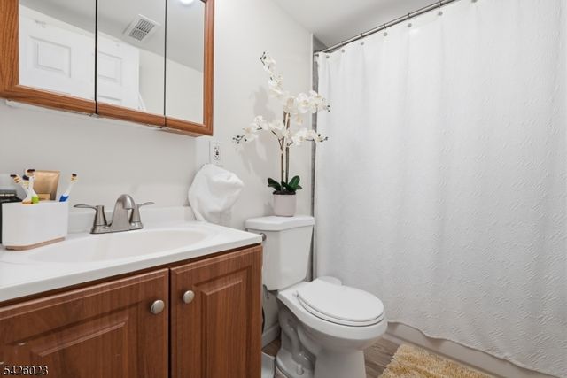 417 Brooklawn Ave, Roselle Boro, NJ 07203