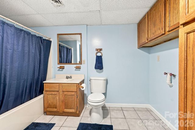6 Cisco Road, Asheville, NC 28805