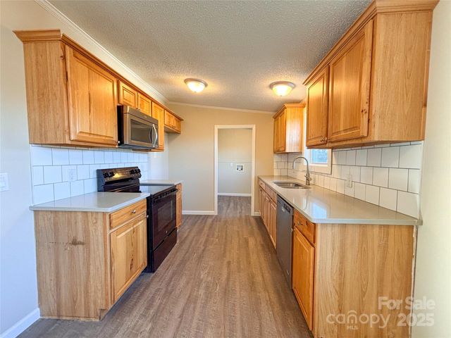 3596 Gull Street, Hudson, NC 28638