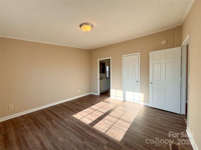 3596 Gull Street, Hudson, NC 28638