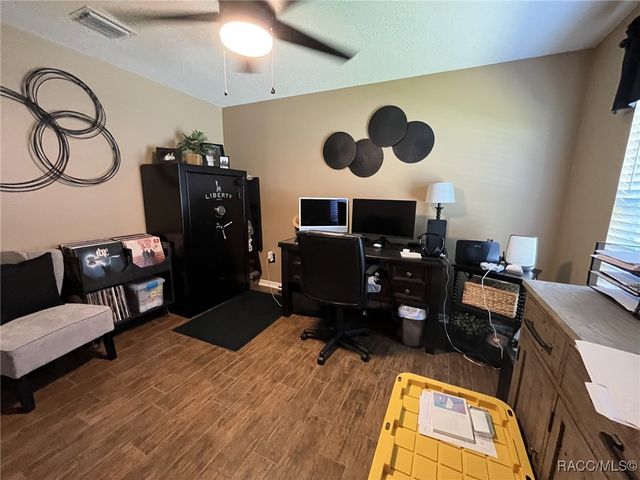 28702 Crooked Stick Court, Wesley Chapel, FL 33543