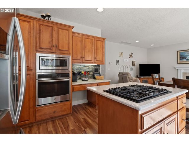 1824 Nw OLIVIA Cir, Albany, OR 97321