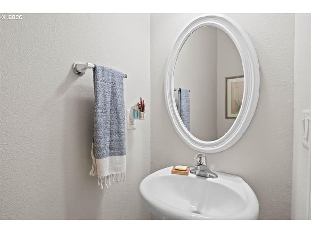 1824 Nw OLIVIA Cir, Albany, OR 97321