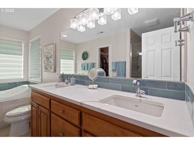 1824 Nw OLIVIA Cir, Albany, OR 97321