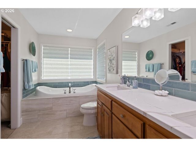 1824 Nw OLIVIA Cir, Albany, OR 97321