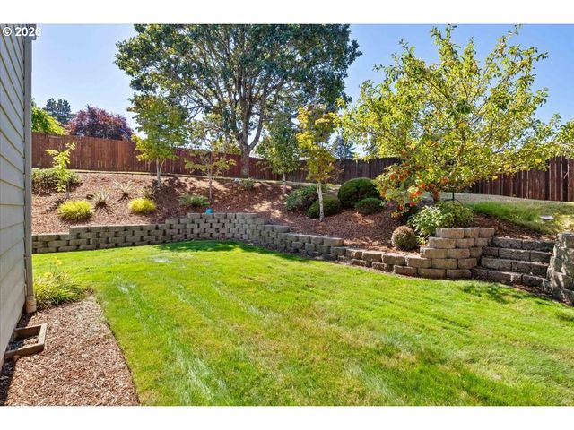1824 Nw OLIVIA Cir, Albany, OR 97321