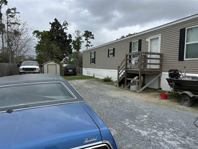 2422, 2426, 2432 Gulfway Boulevard, Westlake, LA 70669