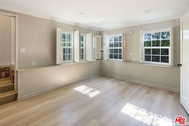 627 N Elm Drive, Beverly Hills, CA 90210