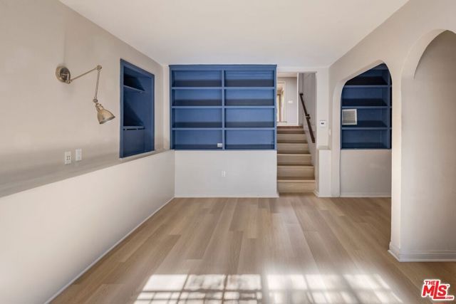 627 N Elm Drive, Beverly Hills, CA 90210