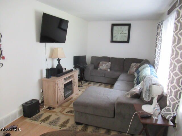 36 Maple Road, New Scotland, NY 12186