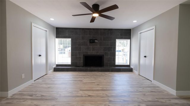 4604 Brassiewood DR, Austin, TX 78744
