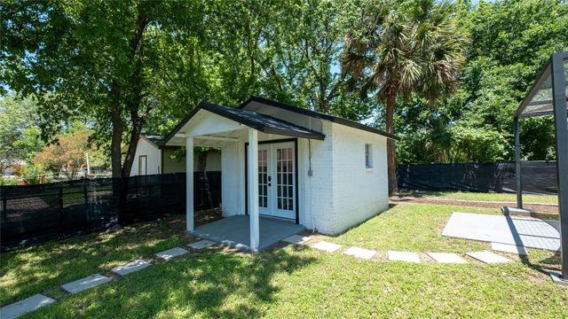 4604 Brassiewood DR, Austin, TX 78744