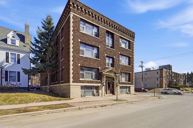 2545 Garfield Avenue 24, Minneapolis, MN 55405