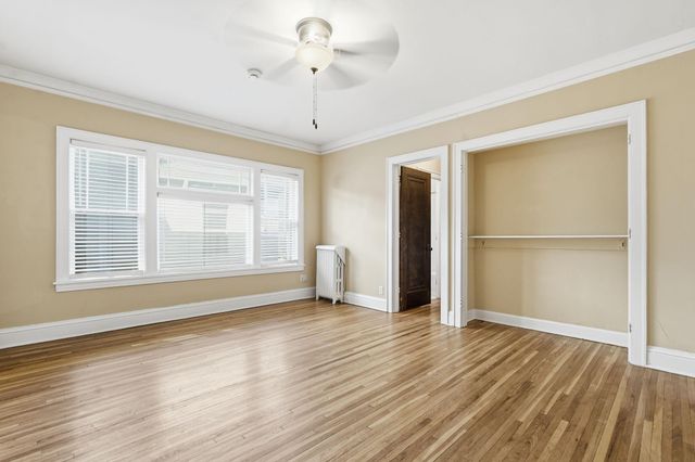 2545 Garfield Avenue 24, Minneapolis, MN 55405