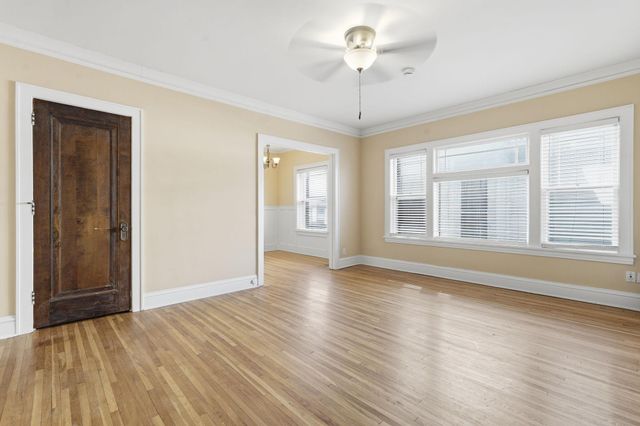 2545 Garfield Avenue 24, Minneapolis, MN 55405