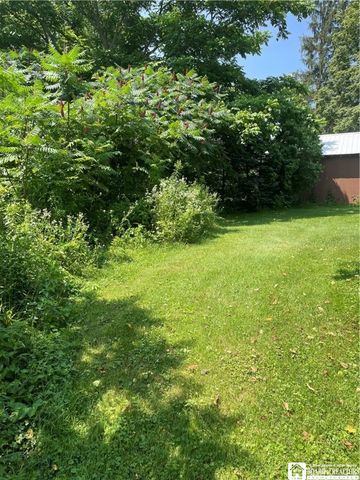 6778 NYS Rt 417, Great Valley, NY 14779