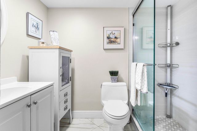 765 Jeffery Street 1-203, Boca Raton, FL 33487