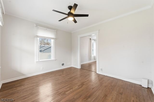 129 Willow Ave, Aberdeen Twp., NJ 07747