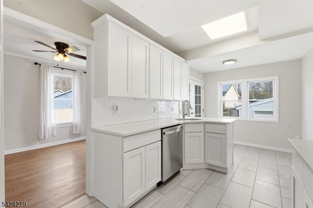 129 Willow Ave, Aberdeen Twp., NJ 07747