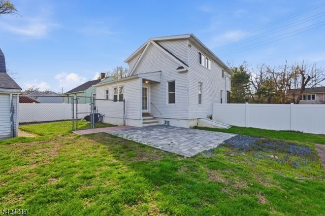 129 Willow Ave, Aberdeen Twp., NJ 07747