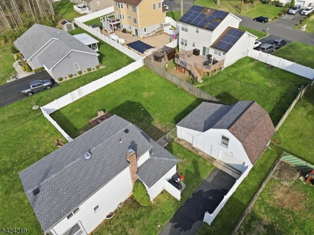 129 Willow Ave, Aberdeen Twp., NJ 07747