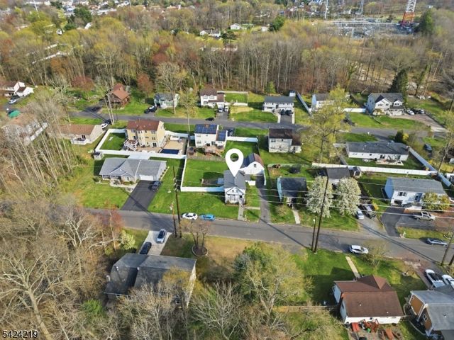 129 Willow Ave, Aberdeen Twp., NJ 07747