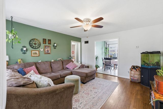 1205 W 34th St S, Wichita, KS 67217