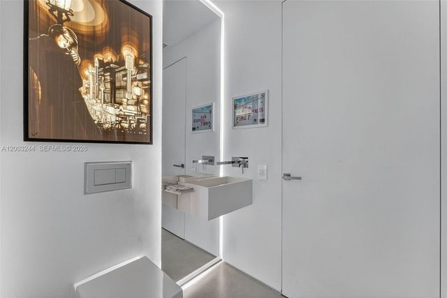 801 Brickell Key Boulevard PH3306, Miami, FL 33131