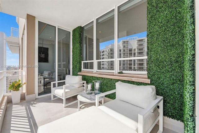 801 Brickell Key Boulevard PH3306, Miami, FL 33131