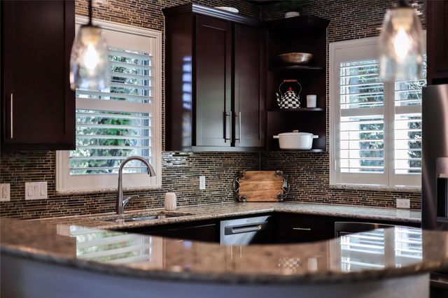 14501 Falcon Head BLVD 17, Austin, TX 78738