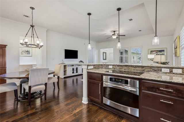 14501 Falcon Head BLVD 17, Austin, TX 78738
