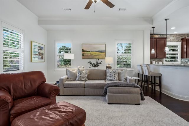 14501 Falcon Head BLVD 17, Austin, TX 78738