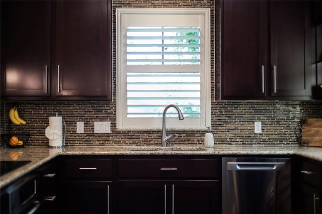14501 Falcon Head BLVD 17, Austin, TX 78738