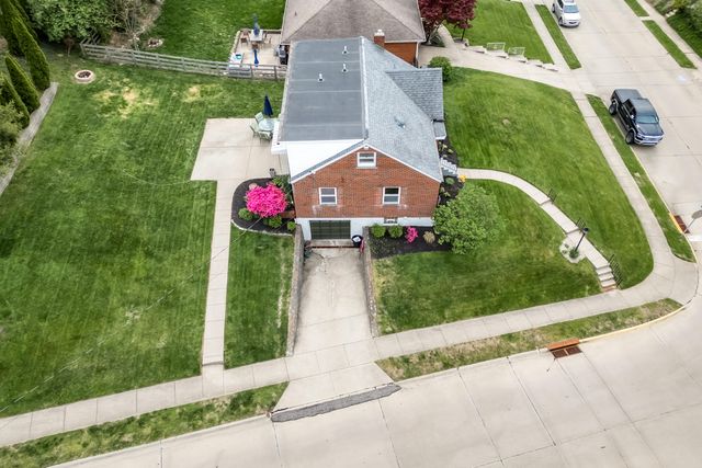 100 Garden Way, Fort Thomas, KY 41075