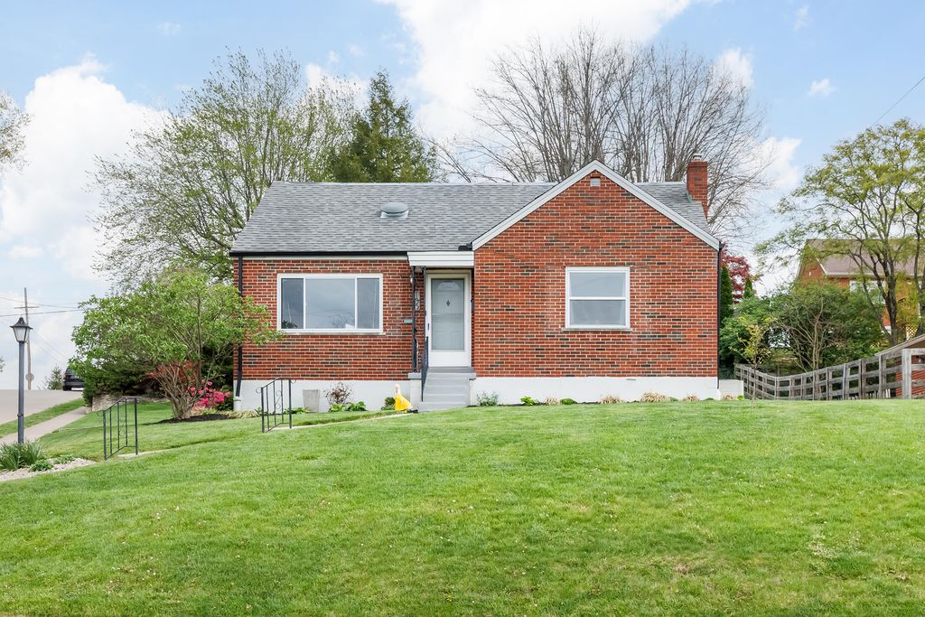 100 Garden Way, Fort Thomas, KY 41075