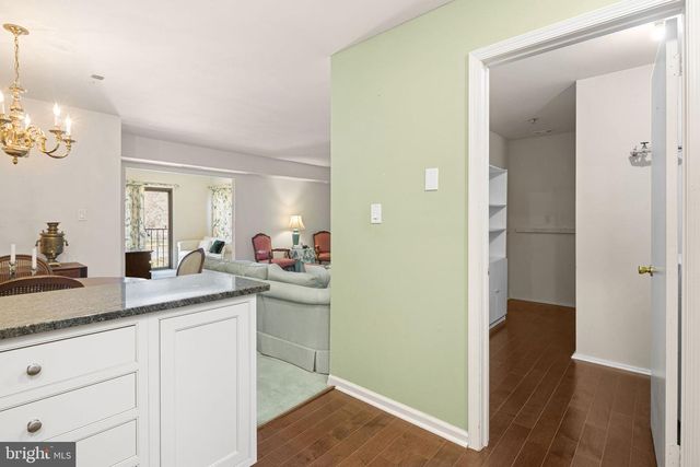 24-B W BLUEBELL LN, Mount Laurel, NJ 08054