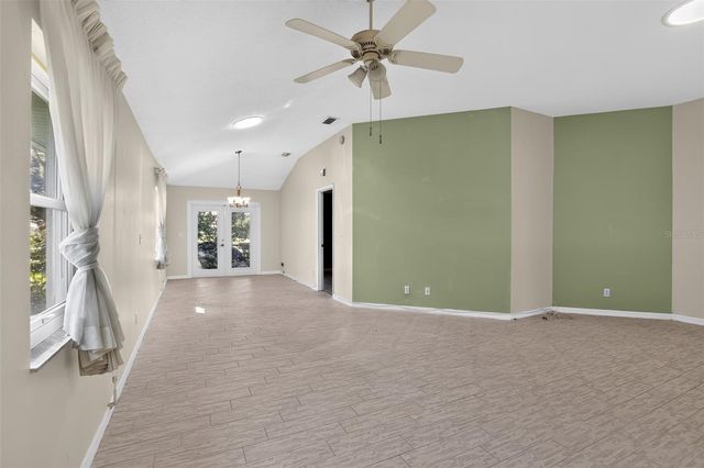 5500 LAVER STREET, Leesburg, FL 34748