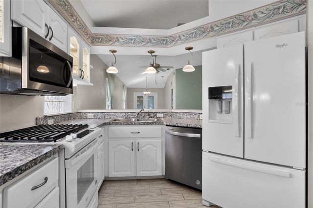 5500 LAVER STREET, Leesburg, FL 34748