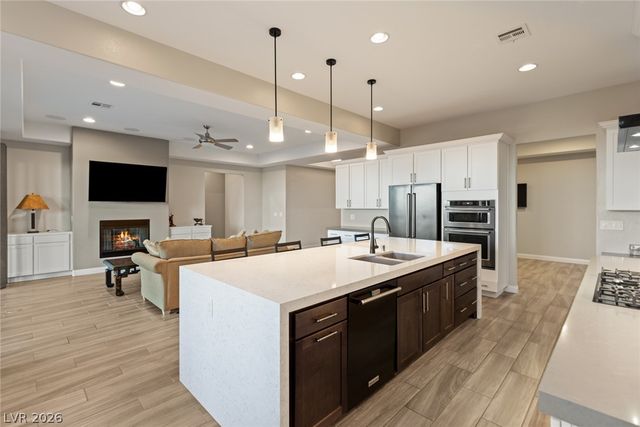 270 Besame Court, Las Vegas, NV 89138