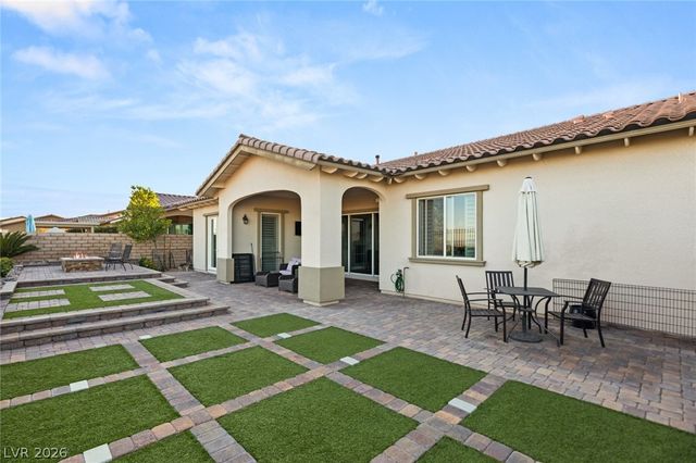 270 Besame Court, Las Vegas, NV 89138