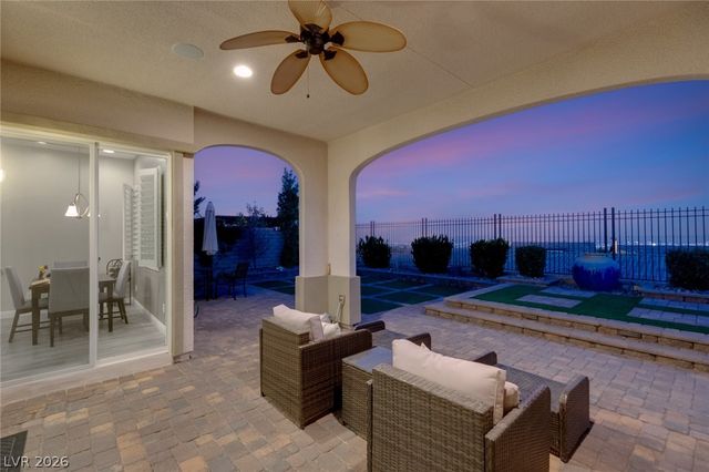 270 Besame Court, Las Vegas, NV 89138