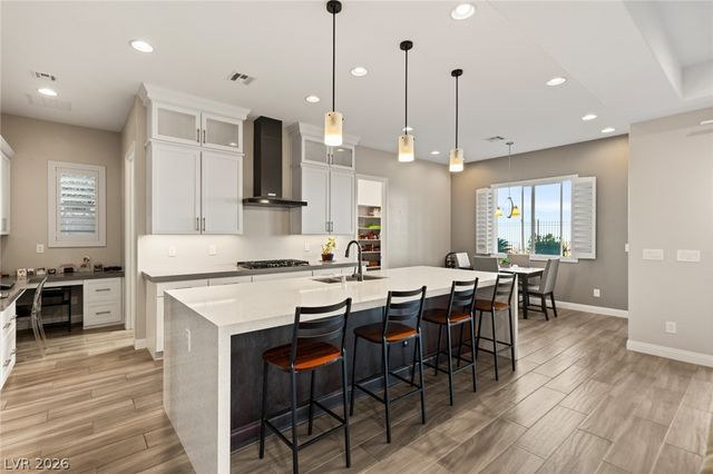 270 Besame Court, Las Vegas, NV 89138