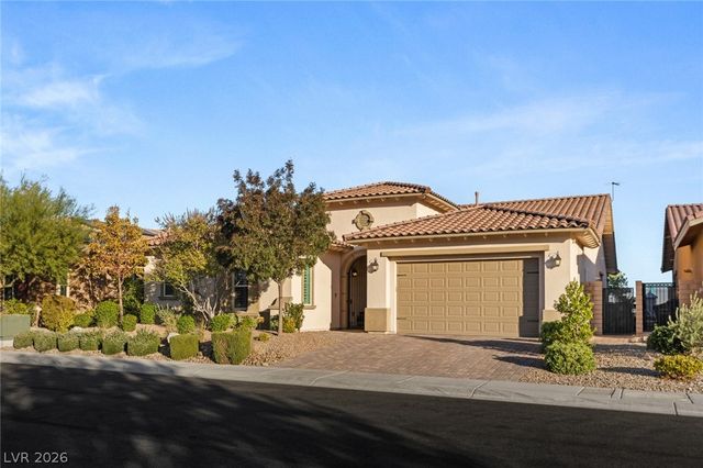 270 Besame Court, Las Vegas, NV 89138