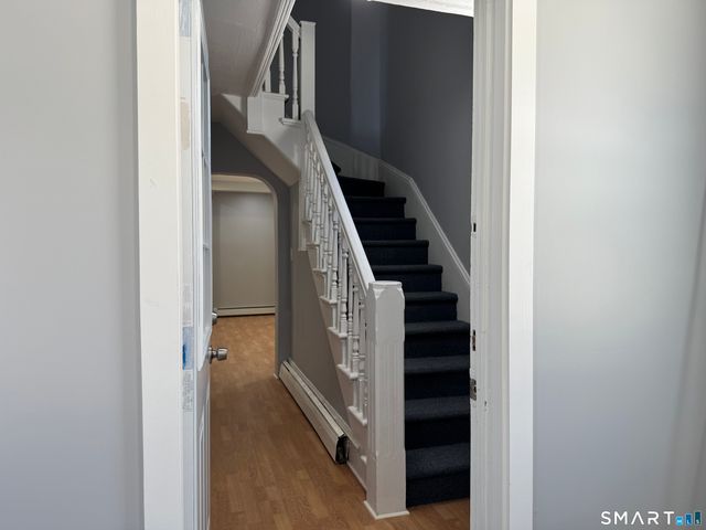 299 Linnmoore Street, Hartford, CT 06106