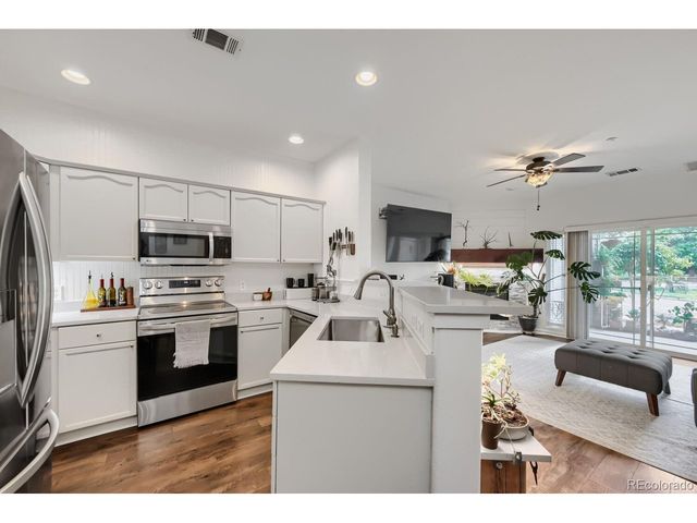 8358 S Independence Cir 105, Littleton, CO 80128