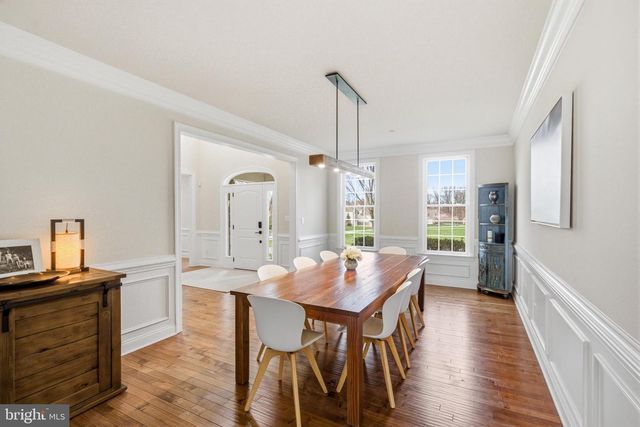 305 GREENBANK LN, Newtown Square, PA 19073