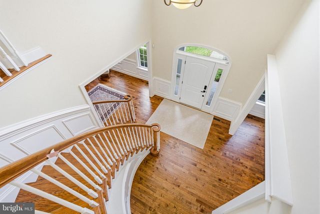 305 GREENBANK LN, Newtown Square, PA 19073