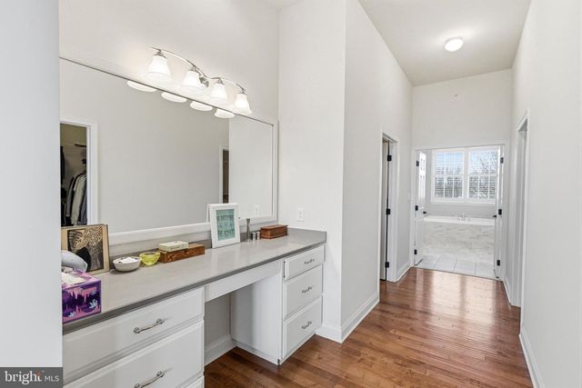305 GREENBANK LN, Newtown Square, PA 19073